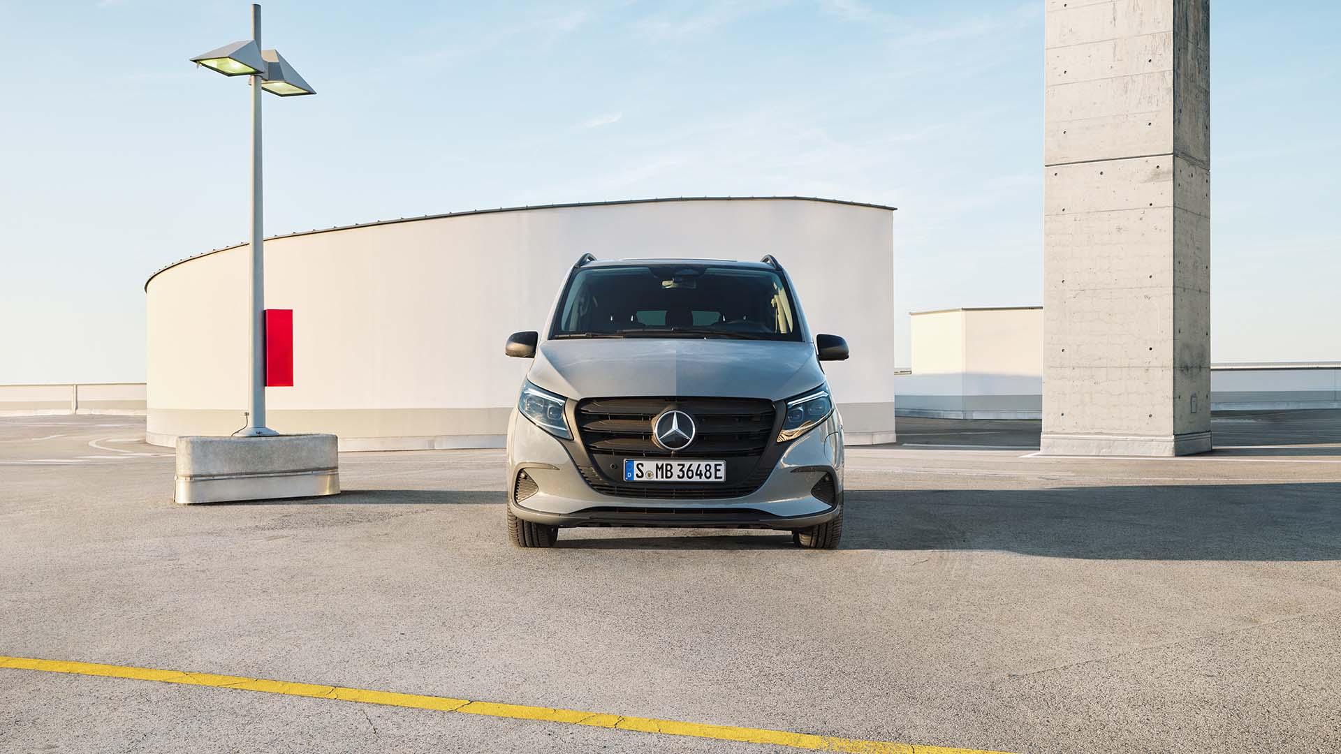 MaximilianStengl_Mercedes-Benz-Vito_00011